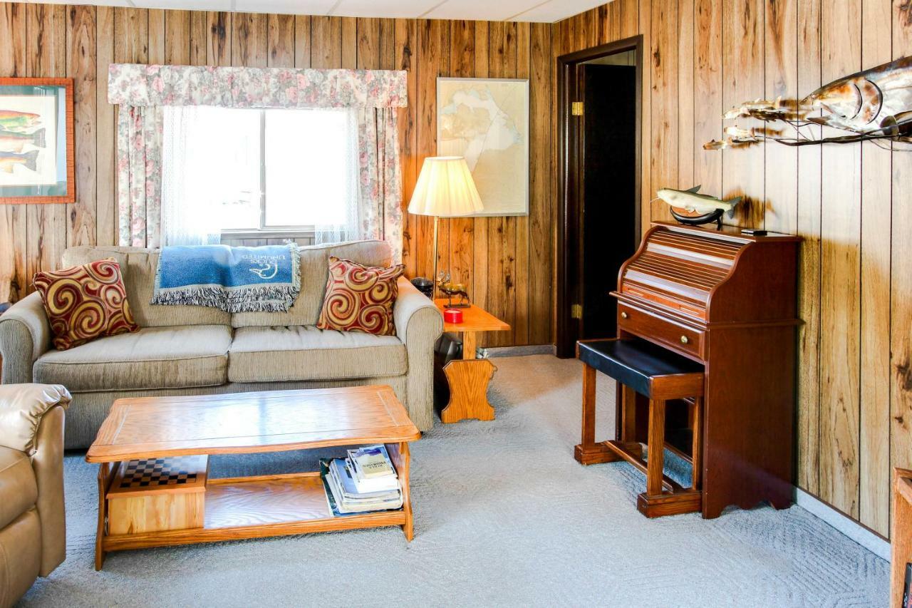Scenic Bay Float Home Hideaway Athol Εξωτερικό φωτογραφία