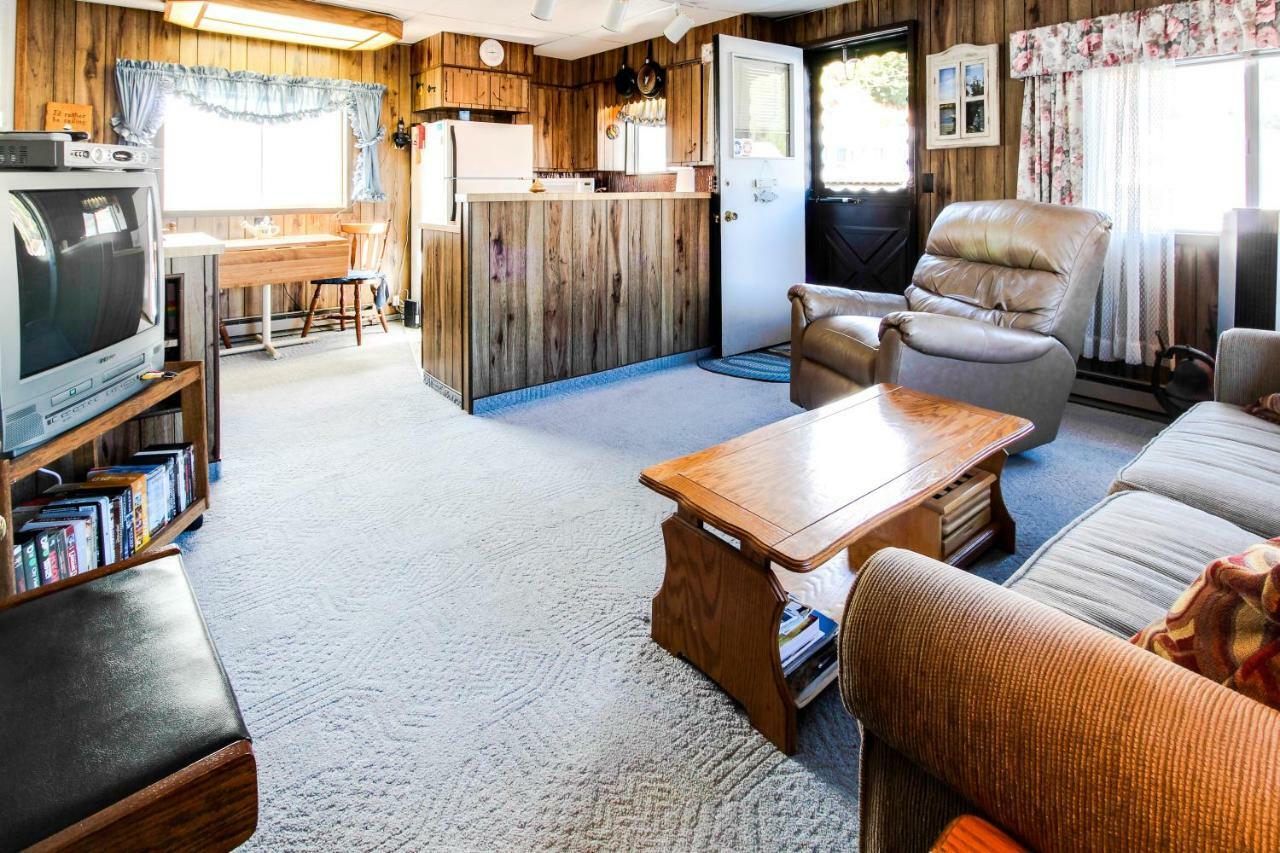 Scenic Bay Float Home Hideaway Athol Εξωτερικό φωτογραφία