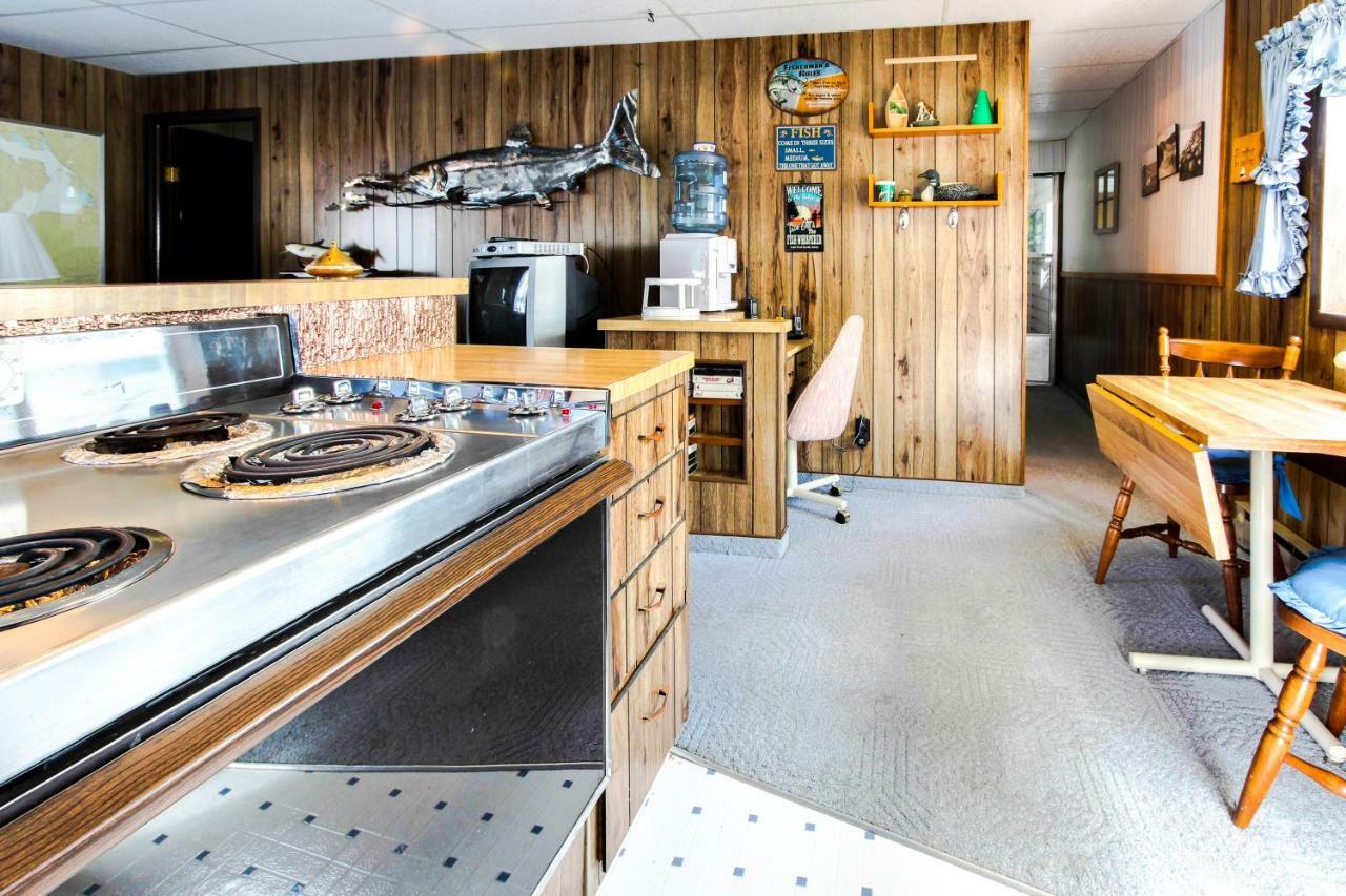 Scenic Bay Float Home Hideaway Athol Εξωτερικό φωτογραφία